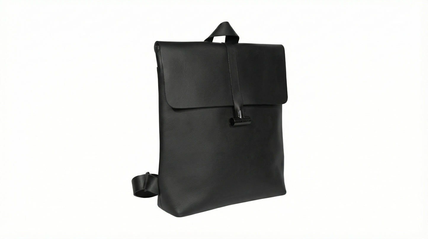BACKPACK: Mochila de cuero certificado para laptop 13" | GAG BAG | NEGRO