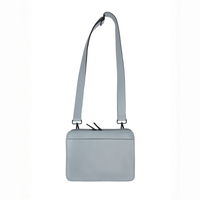 BOX: Cangurera de cuero certificado convertible en mochila | GAG BAG | HUMO