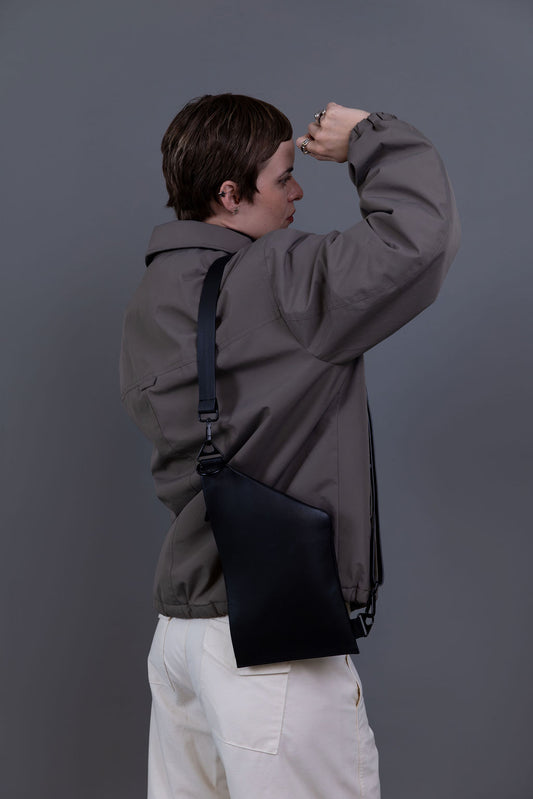 KAN VEST - BLACK