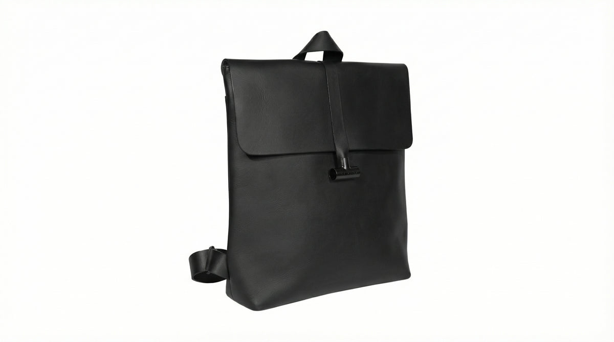 BACKPACK: Mochila de cuero certificado para laptop 13" | NEGRO
