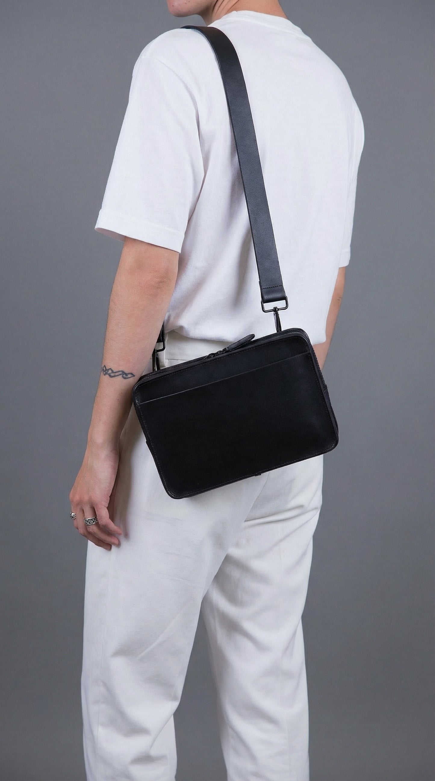 HORIZONTAL ADJUSTABLE BOX - BLACK