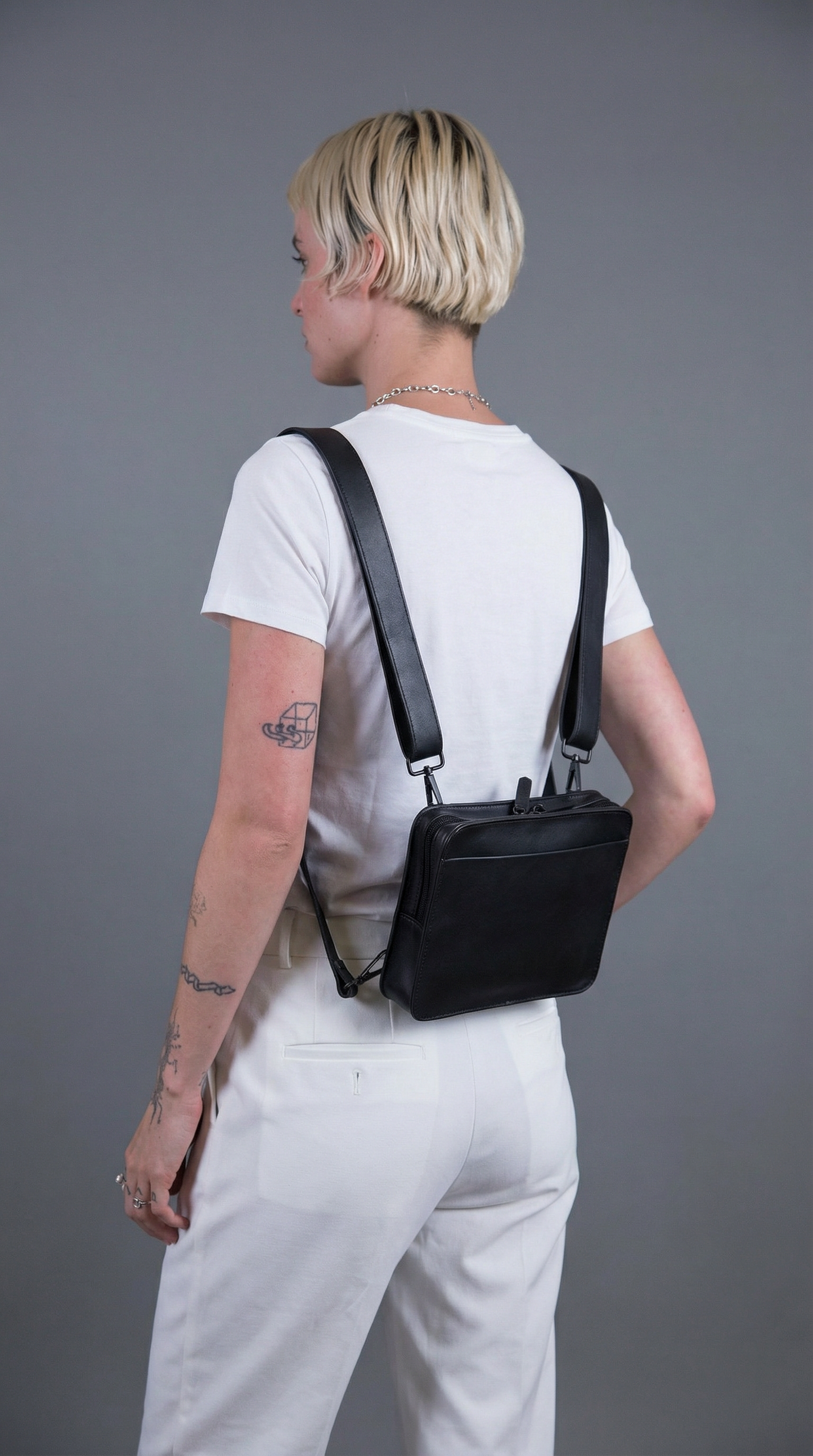 HORIZONTAL ADJUSTABLE BOX - BLACK