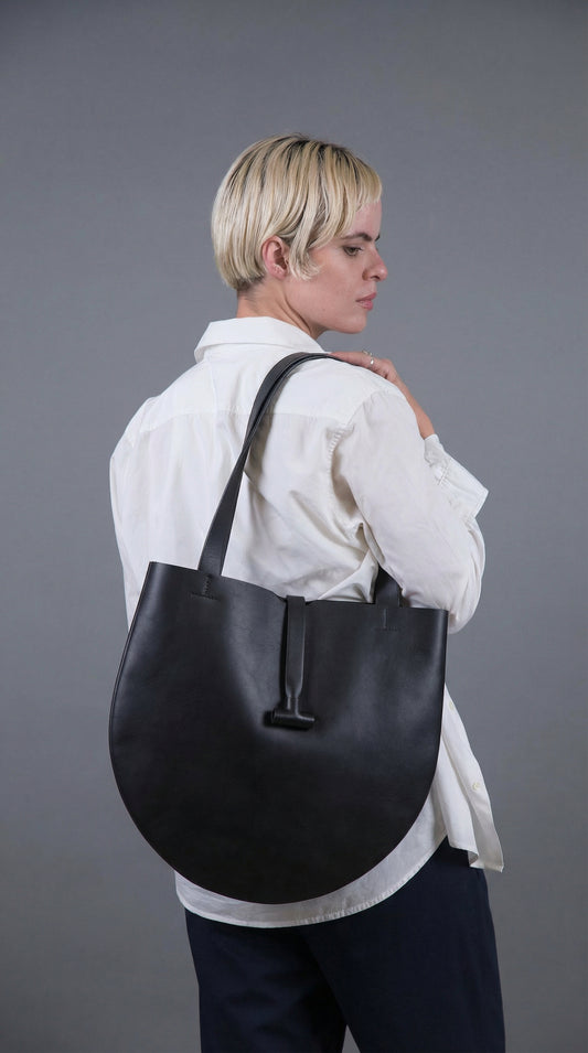 CIRCULAR OU - BLACK