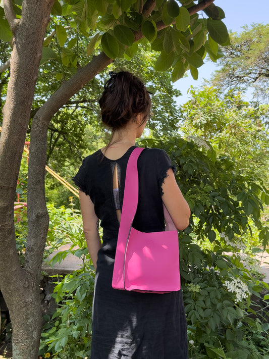 MINI TOTE - BLACK