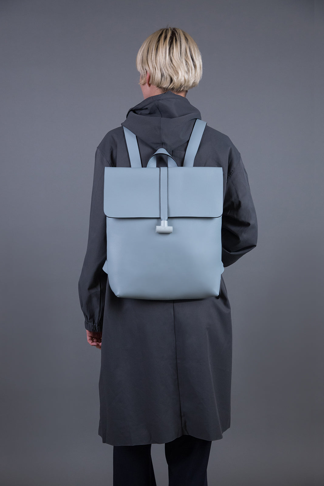 BACKPACK SMOKE
